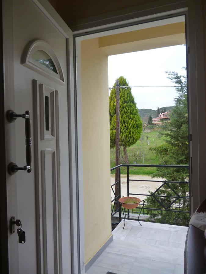 Dream House Appartement Nea Iraklitsa Buitenkant foto